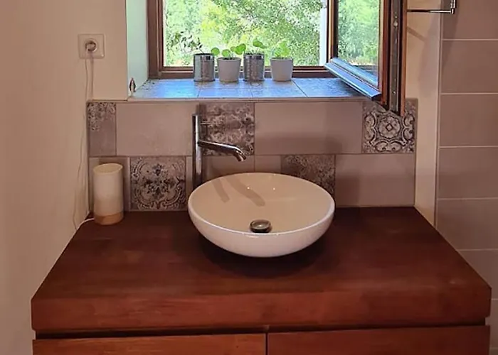 Dom wakacyjny Estela , Grande Maison En Pierre *